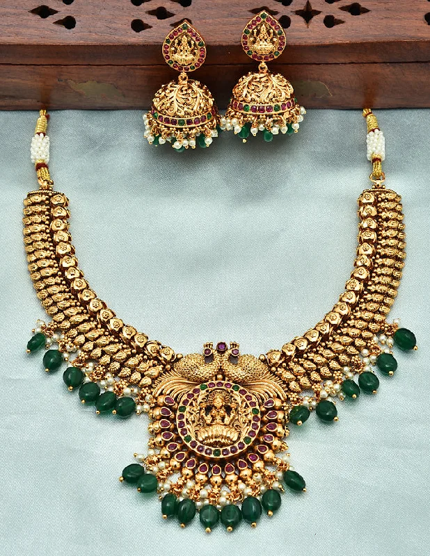 women’s geometric necklaces-Designer Matt Lakshmi Devi Ruby Emerald Necklace Set With Monalisa Beads