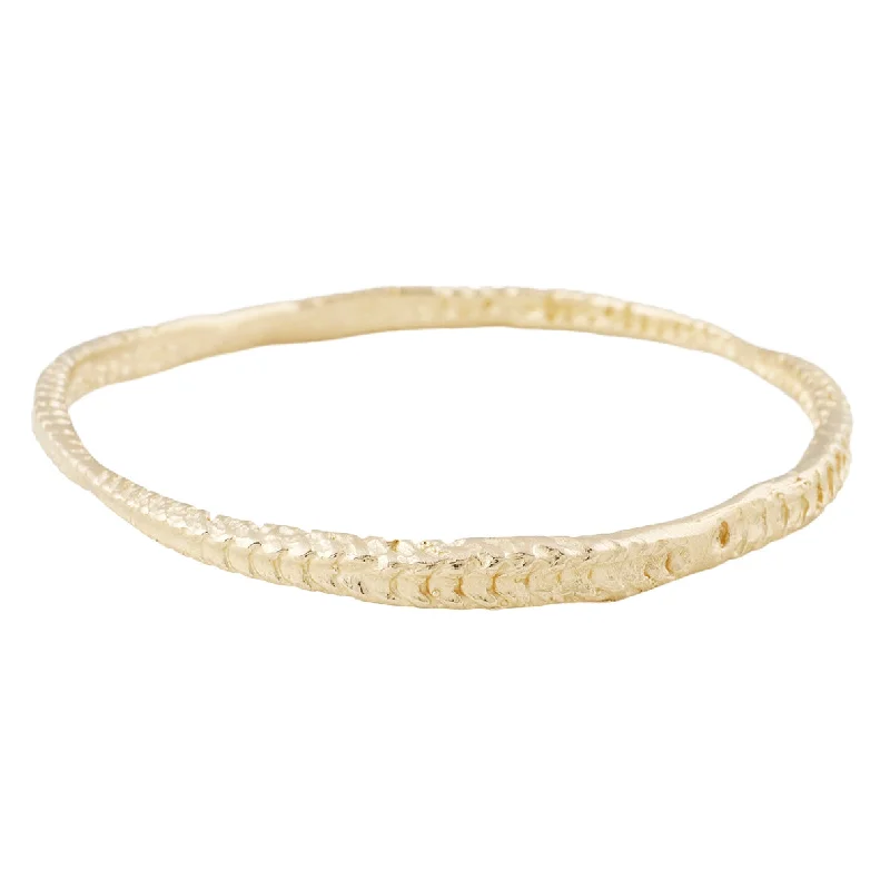 women’s infinity bracelets-Starfish Radial Bangle