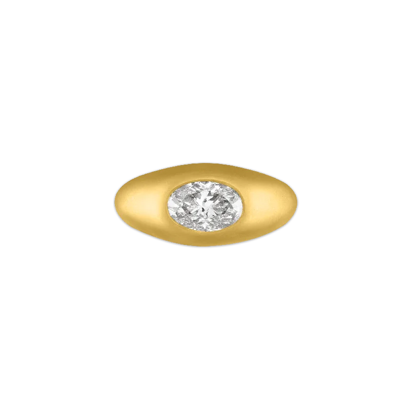 women’s trendy rings-Faceted Oval Diamond Roz Ring