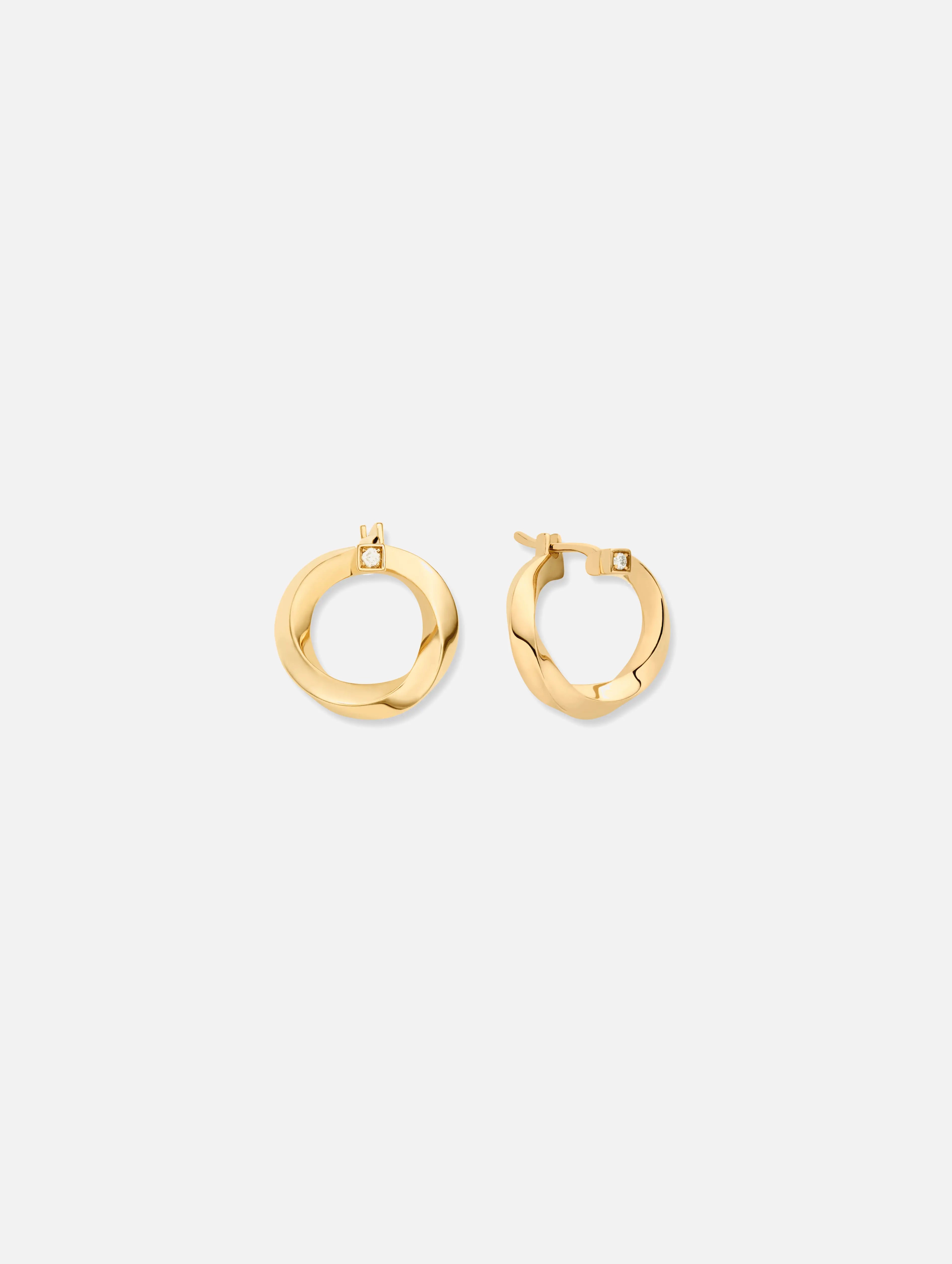 women’s diamond halo earrings-Gold Thread Earrings in Yellow Gold