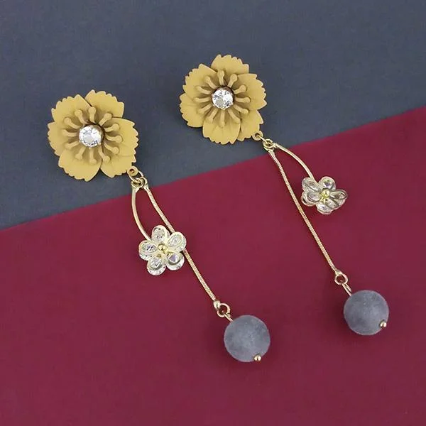 women’s chandelier earrings-Urthn Gold Plated Floral Dangler Earrings  - 1315706C