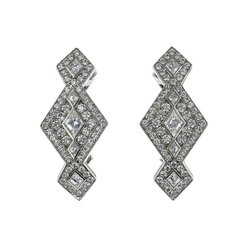 women’s star earrings-Queen of Diamonds Clutch Earrings