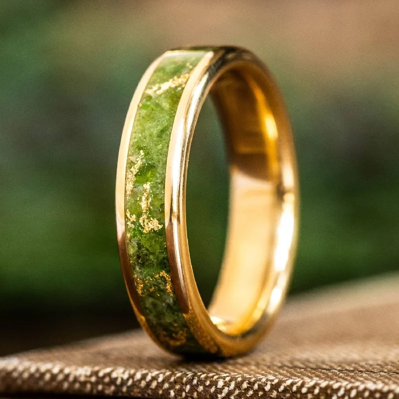 women’s matching engagement rings and wedding bands-The Wilde | Men's Gold Wedding Band with Green Imperial Diopside & Gold Flakes