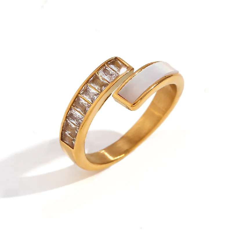 Asymmetric Open Zircon Shell Ring - Gold Size 6