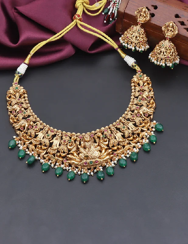 women’s vintage gold necklaces-Designer Matt Lakshmi Devi Kempu Necklace Set With Green Beads