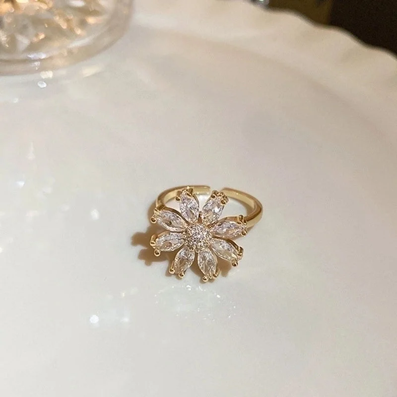 69# Open Ring-Real Gold Plating Rotatable Zircon Flower