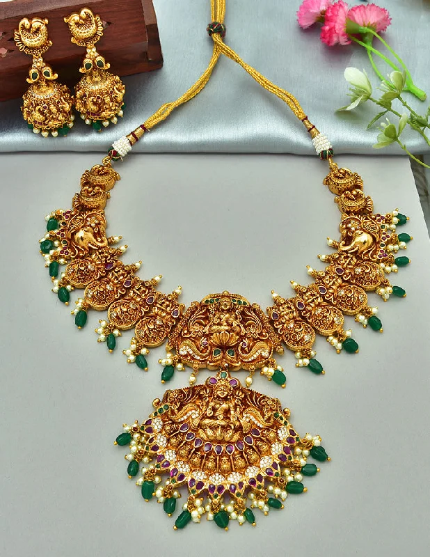 women’s choker with charms necklaces-Designer Lakshmi Devi Kempu Wedding Necklace Set