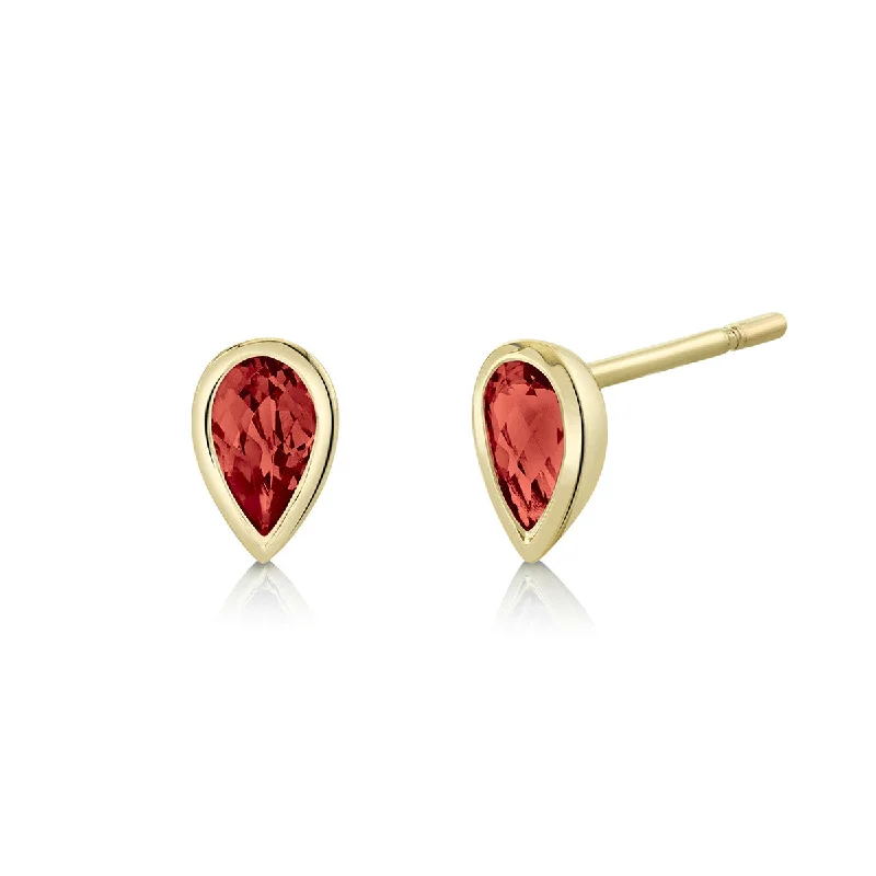 women’s trendy earrings-Pear Checkerboard-cut Garnet Stud Earrings