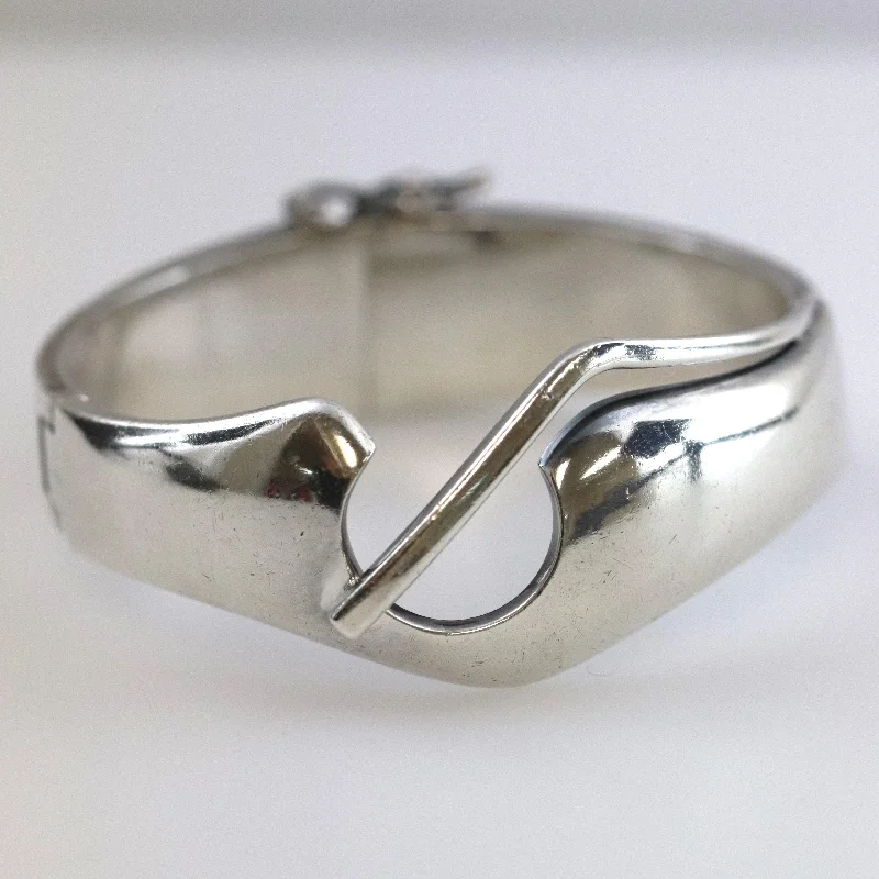 women’s charm bangles-Vintage Sigi Pineda Taxco Jewelry | Modernist Solid Hinged Bracelet