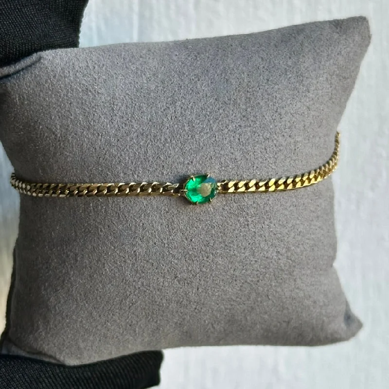 women’s bohemian bracelets-Handmade 18kt Yellow Gold Cuban Link Bracelet with Oval Faceted Natural Emerald – 6-Prong Claw Setting