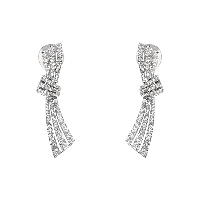 women’s crystal stud earrings-Palmiero 18K White Gold Diamond Drop Earrings