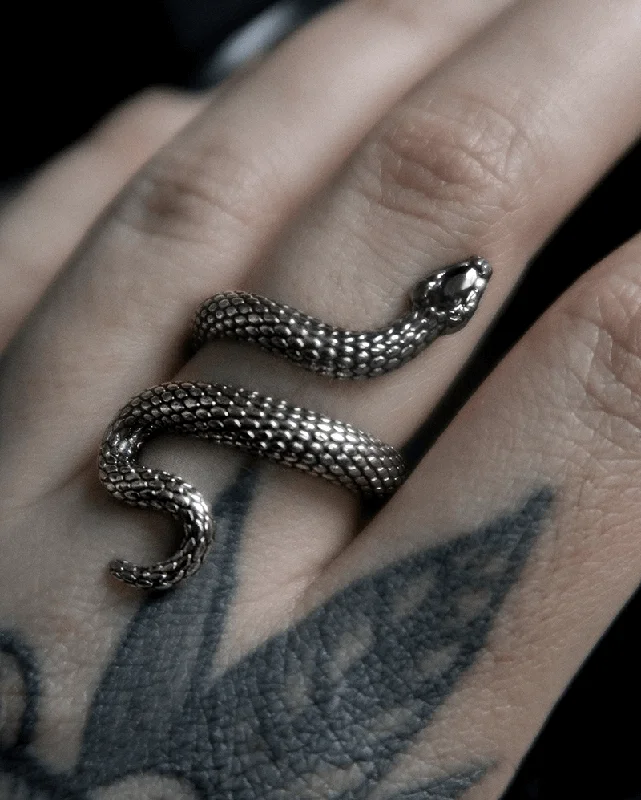 women’s fashion rings-Sorcerer Serpent Ring