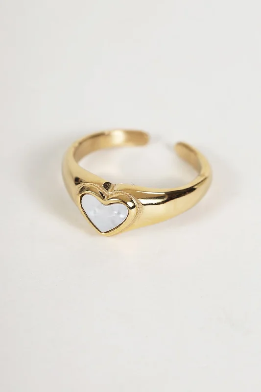 women’s black diamond rings-White Shell Heart Gold Ring