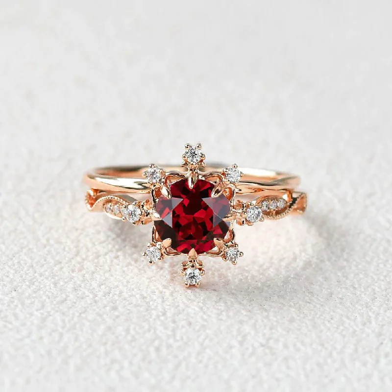 women’s minimalist rings-Round Cut Garnet Vintage Inspired Ring Set 2pcs