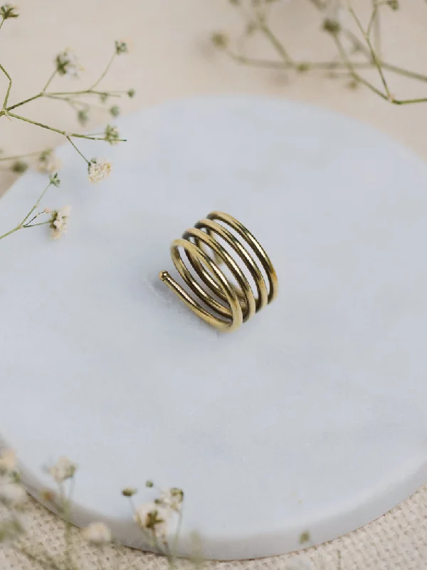 women’s one-of-a-kind rings-Espiral Brass Adjustable Ring (Anti Tarnish)